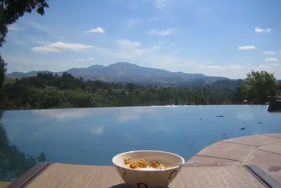 Image de Prix spéciaux pour une propriété privée, une atmosphère immaculée et unique