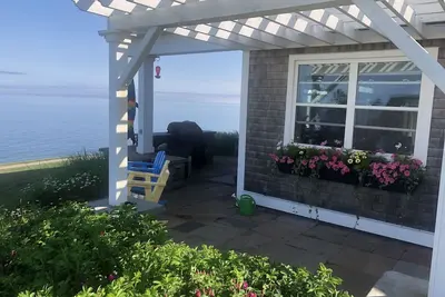 Image de Nouveau Custom Seaside Getaway Watch toute l'année Baleines Voiliers Couchers de soleil