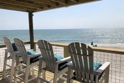Image de Gulf Front - Immaculée 3 Br condo à 50 pas de l'eau!