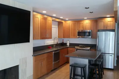 Entièrement rénové Beach Condo pas du sable