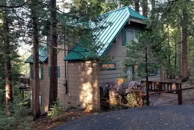 Image de PinecrestAreaRentals # 11 Magnifique grand chalet dans la forêt!