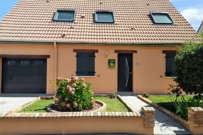 Homerez - Maison confortable à Le Mans avec jardin et terrasse
