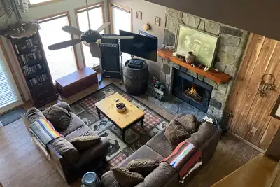 Image de Mtn. Chalet Avec un cadre tranquille - près de tout!