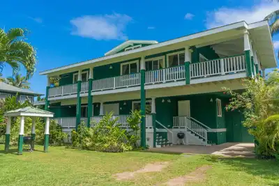 Image de Juste À Quelques Minutes À Pied De La Plage Et De La Ville! Tvncu # 5166