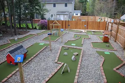 Image de Adirondack Colonial, Spacious & Elegant, Private Mini Golf Course Summer Of 2019