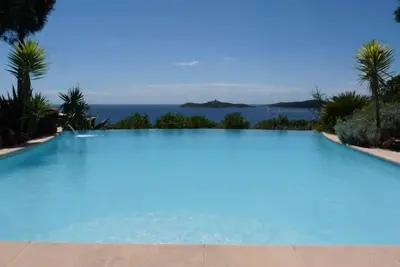 Image de Villa vue mer exception piscine sécurisée - plage et mer à 250 mètres