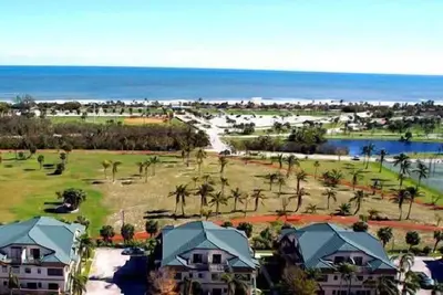 Image de * Récemment rénové * Jupiter Retreat Walk to beach, commerces 3 Br 2. 5 Ba