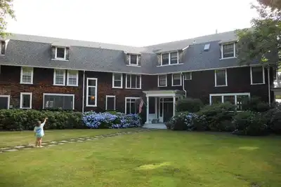 Image de Grand domaine privé près de Newport et Narragansett