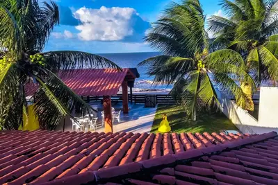 Image de Maison de plage en bord de mer avec piscine et Wi Fi à Praia Azul - Pitimbu / Pb