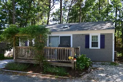 Image de 3bd Oceanside Cottage - A / C, terrasse et piscine