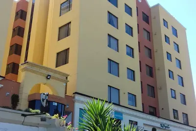 Image de Seguro, Acogedor Y CÁLIDO - Su Hogar En Quito
