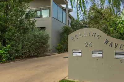 Image de «Rolling Waves 2» sur Ocean Drive