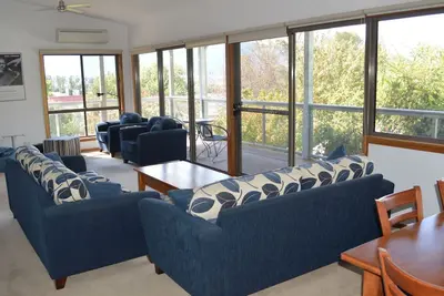 Image de St. Bernard View, Tawonga South