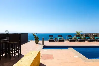 Image de Villas de rĂŞve jaunes - Villa Maya