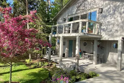 Image de Seagull Beach Guest House, Lake Michigan Cottage sur une plage privée