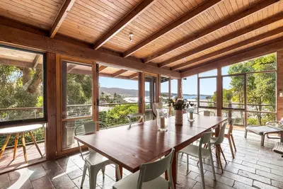 Image de Bay Vista - Prime Location