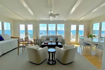 Image de Direct Waterfront Beauty 4 Br 2 Bth Cent Air, Pont, Plage de baignade, Couchers de soleil, 5 étoiles