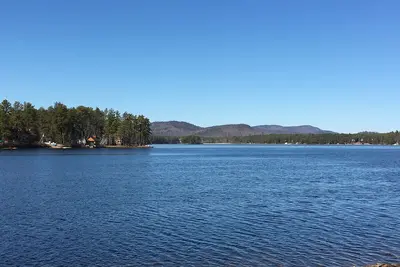 Image de Ossipee Lake Waterfront Cottage - Plage privée / quai, belles vues sur la montagne! !