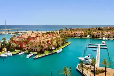 Image de Marina Waterfront Apartment avec des vues spectaculaires