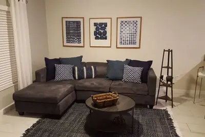 Image de Nouveau! Piscine privée Ville Maison 4/3 Storey Lake Resort près de parcs thématiques Disney