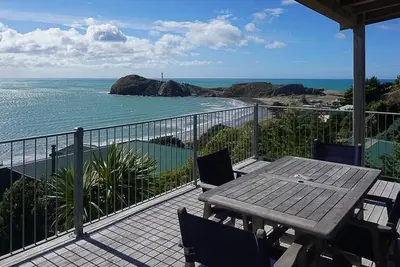 Image de Maison privée moderne avec vue imprenable sur l'océan