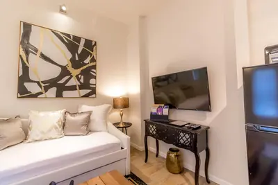 Image de Charmant appartement 1chambre + 1 salle de bain, à quelques pas de la clinique Mayo