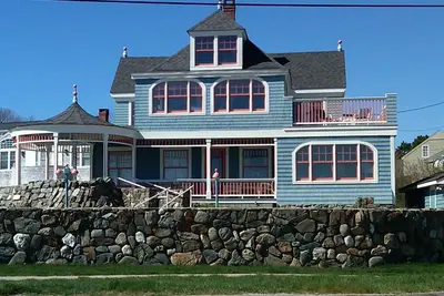 Image de Mother's Beach - Donnant sur la plage de sable blanc, faites une offre raisonnable pour le 1er juin