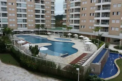 Image de Fit jeune Riviera de São Lourenço / Jd. Saint-Laurent
