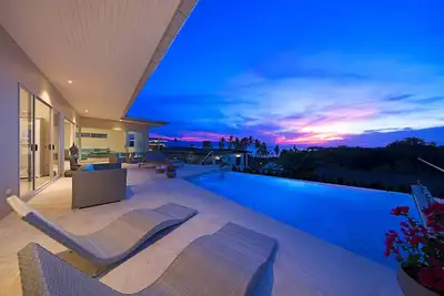 Image de For Family&Friends Seaview Private Villa, Infinity Pool, 5 min walk to the Beach