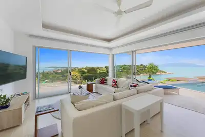 Image de Family &Friends 3 En-suites Private Villa, Infinity Pool, Seaview, walk to beach
