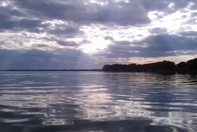 Image de Paradise Waterfront, centre de la chaîne des lacs à 8 miles de Leesburg