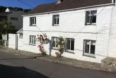 Cottage cornouaillais traditionnel - Centre de Portscatho