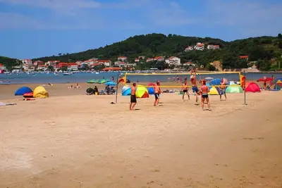 Image de Appartement dans une maison de vacances avec piscine, climatisation, Wifi, Tv, terrasse, parking