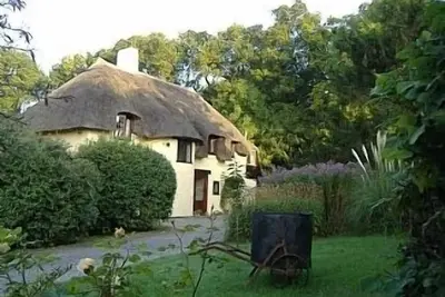 Image de Chaumière pittoresque 4 chambres Cottage entre Quantock Hills et la mer