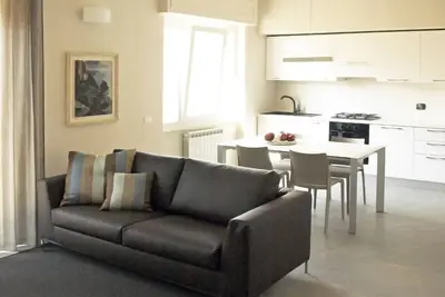 Image de \"Jadore\" Appartement moderne et de luxe avec climatisation et connexion Wi-Fi gratuite