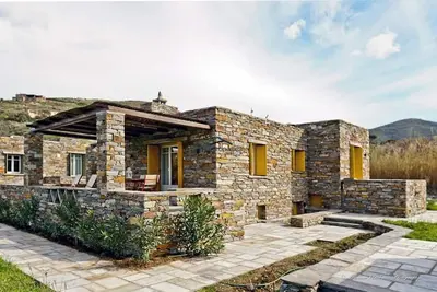 Image de La maison \"Golden Sun\", idéale pour ceux qui veulent être proche de la plage.