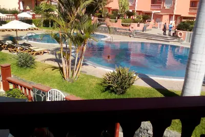 Image de Condo en bord de mer près de Playa del Duque