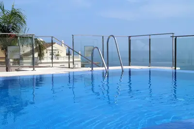 Confortable appartement pour 4 personnes avec climatisation, piscine, Wifi, Tv, terrasse et parking