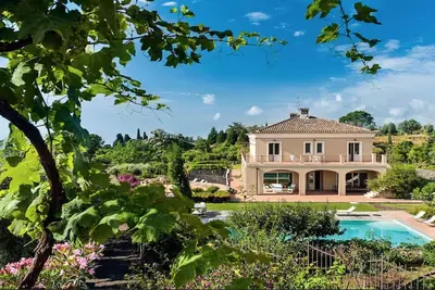 Image de Villa Mareneve, Villa de luxe avec piscine privée, vue sur la mer et l'Etna