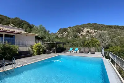 Image de Belle villa, piscine privative chauffée, entre Porto-Vecchio et Bonifacio