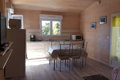 Image de T3 air-conditioned villa in countryside near shops and sea
