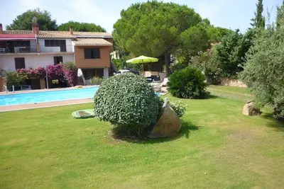 Image de Appartement dans une villa avec piscine et proche de la mer