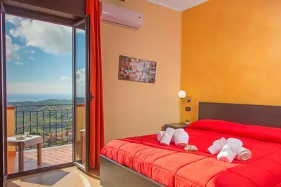 Image de B&B MonteMare-Appartement au 3ème étage pour 16 personnes