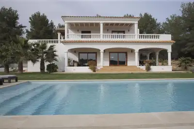 Image de Belle maison familiale en pleine nature, Wifi gratuit, air conditionné, , .