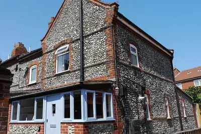 Image de Cromer Flint Cottage, à quelques pas du front de mer et des commerces, wi-fi gratuit, chiens acceptés