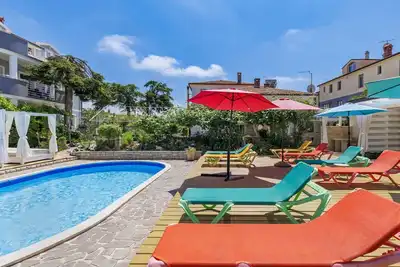 Image de Bel appartement pour 4 personnes avec climatisation, piscine, Wifi, Tv et terrasse