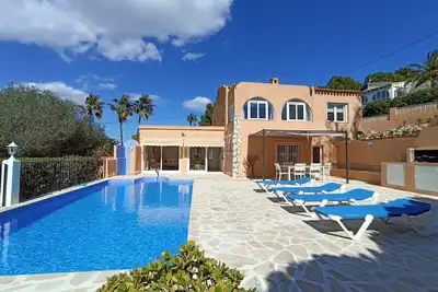 Image de Prix ÉCONOMIQUES, Piscine PRIVÉE, Wifi, Chauffage Central, Aa, 2 À 8 Personnes