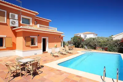 Image de Maison de vacances privée avec climatisation, Wifi, piscine privée, Tv, terrasse, parking