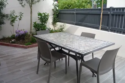 Appartement Spacieux, Confortable Dans Maison Individuelle Proche Centre Ville