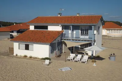 Image de Villa*** sur la dune, entre forêt et océan. sport, nature et dépaysement assuré.